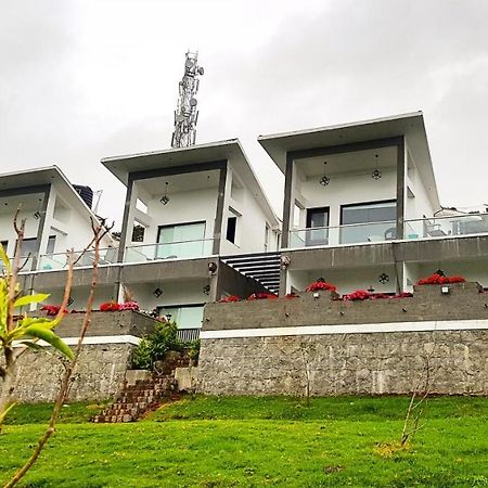 Mountain Trails Hotel อูตี ภายนอก รูปภาพ