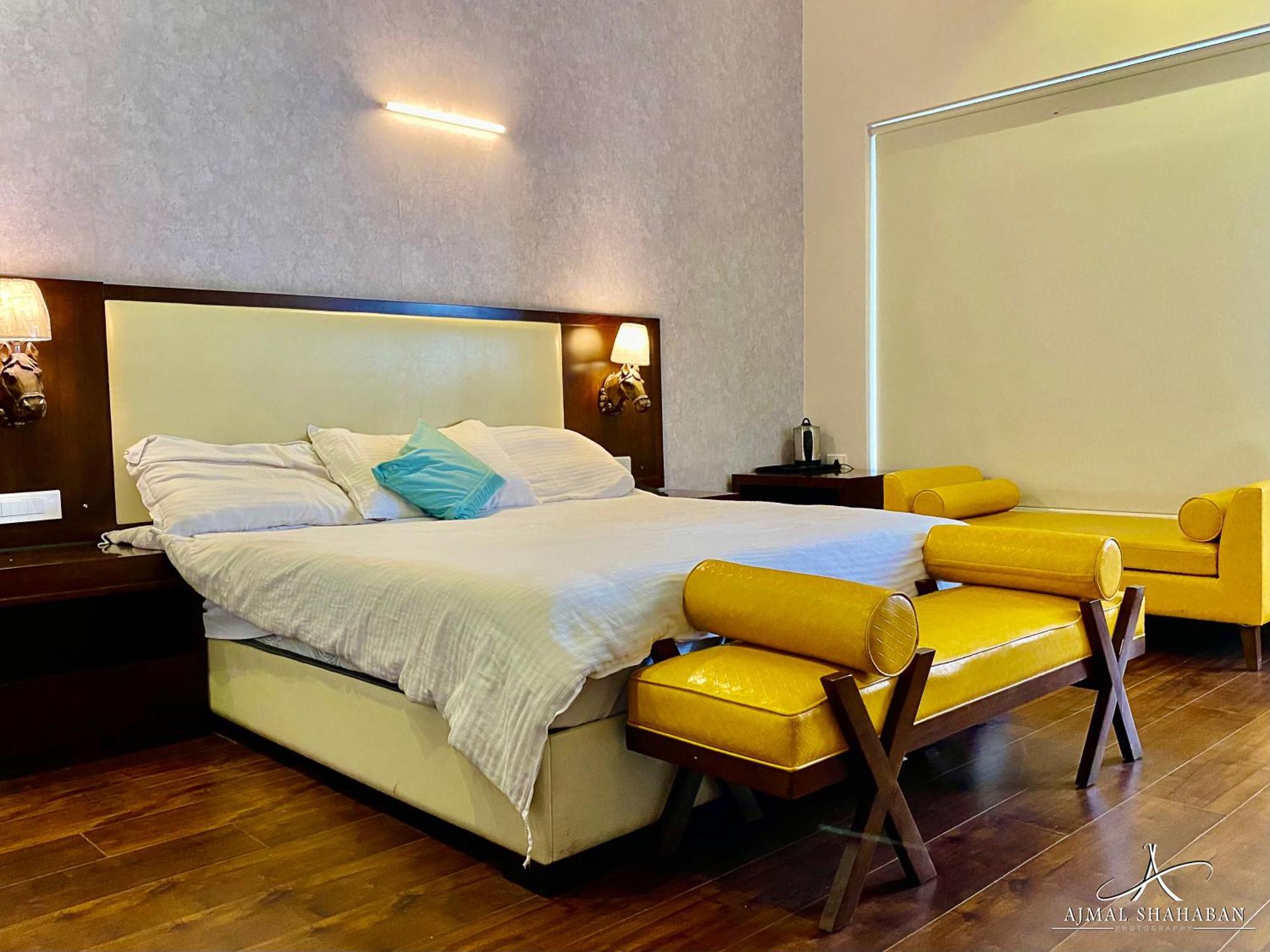 Mountain Trails Hotel อูตี ภายนอก รูปภาพ